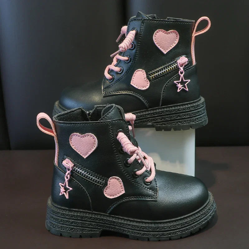 Bota Infantil Feminina em Couro PinkHeart