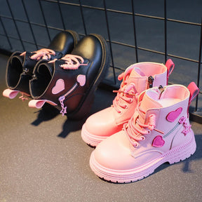 Bota Infantil Feminina em Couro PinkHeart